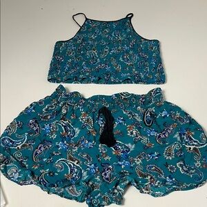 Xhilaration Large Teal Paisley Print Matching Outfit Tank Top and Shorts